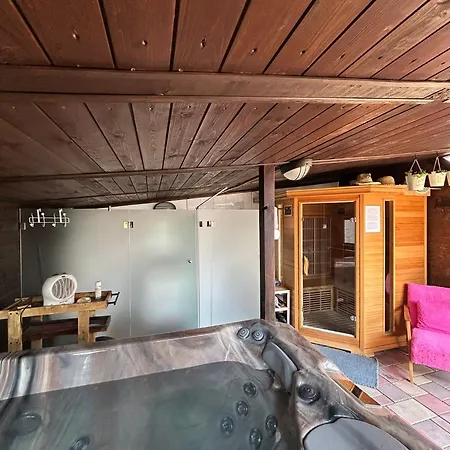 Сasa de vacaciones Wellness Diana *