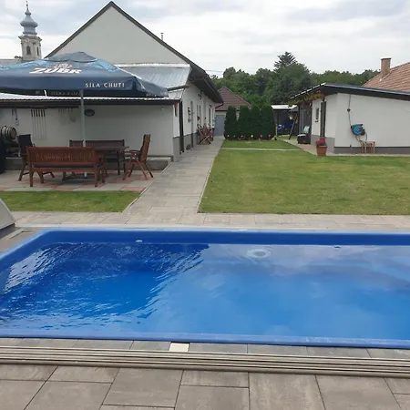 Dom wakacyjny Wellness Diana Boldogkovaralja
